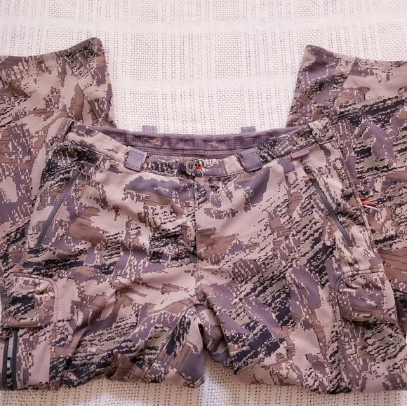 SITKA GEAR OUTDOOR HUNTING CAMOUFLAGE OPTIFADE CARGO PANTS MEN SIZE 40 EUC - Picture 7 of 10